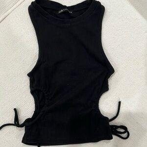 black crop top